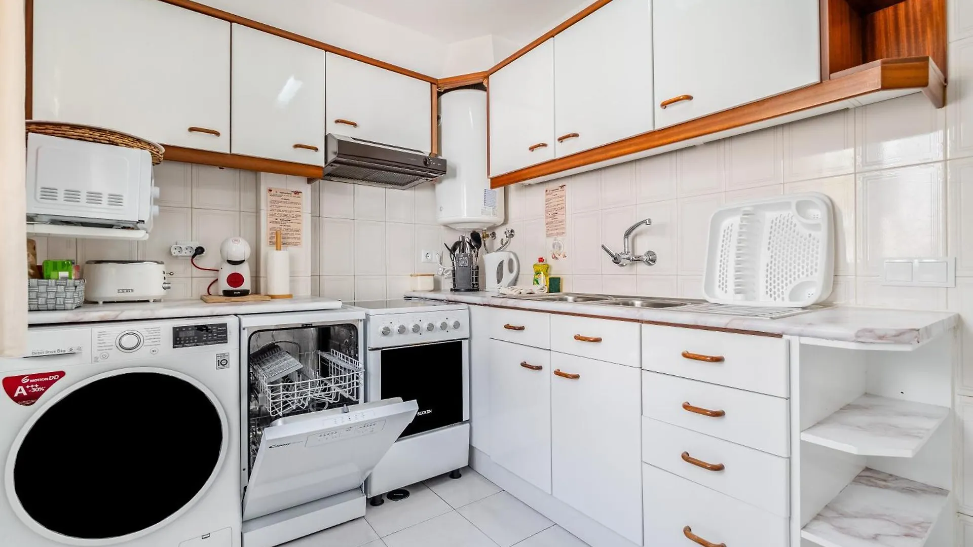 Stay In Old Town - 5 Min Walking To The Beach Albufeira Appartement