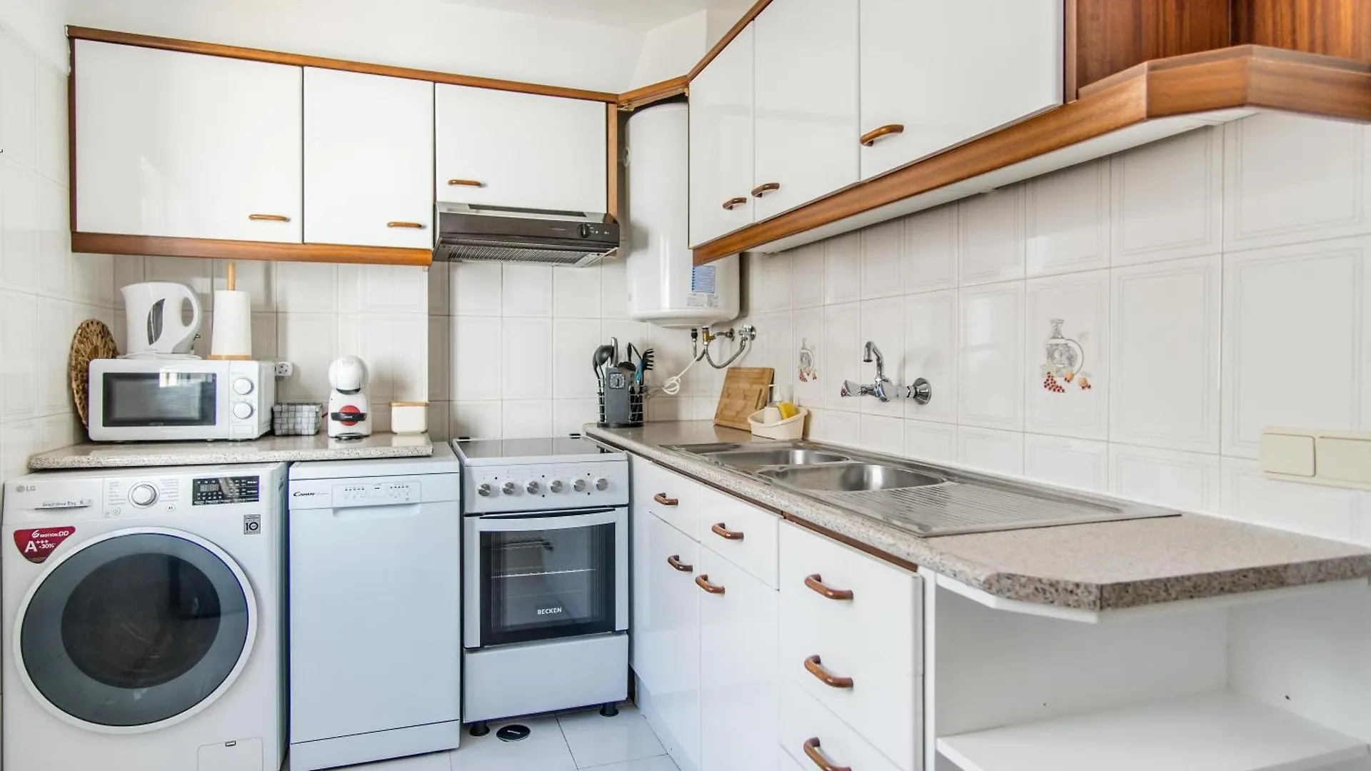 Stay In Old Town - 5 Min Walking To The Beach Albufeira